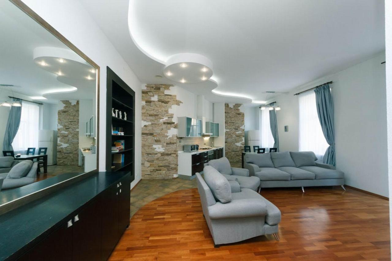 Ferienwohnung Lux Near Maidan, Khreschutyk 3Br Kiew Exterior foto